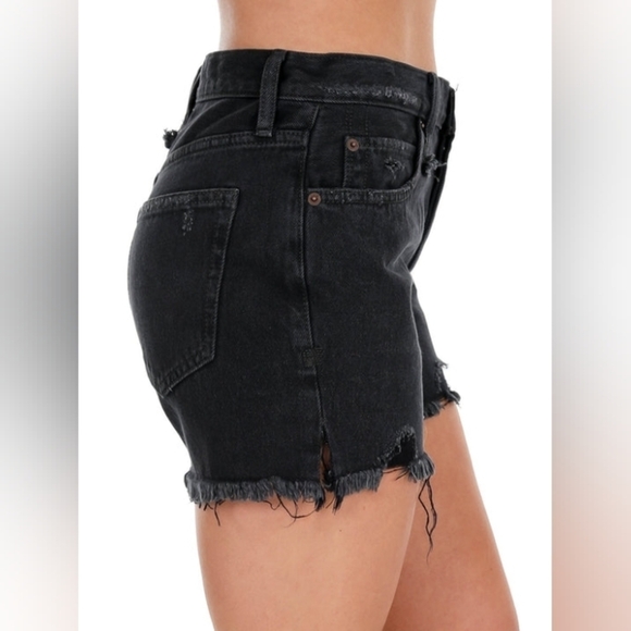 NWT FREE PEOPLE WASHED BLACK MAKAI CUT OFF MIDI SHORTS SIZE 25 - Picture 2 of 9